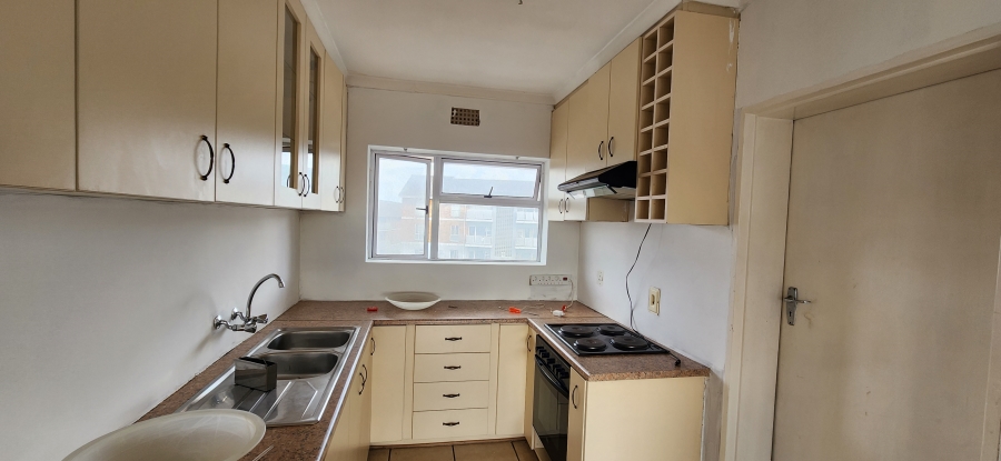 To Let 2 Bedroom Property for Rent in Claremont Western Cape